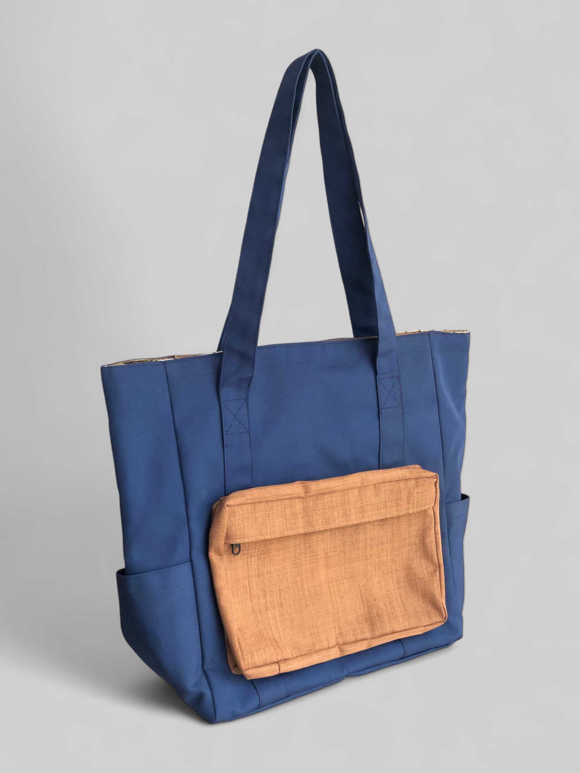 Women X119 Mirage Tote Bag