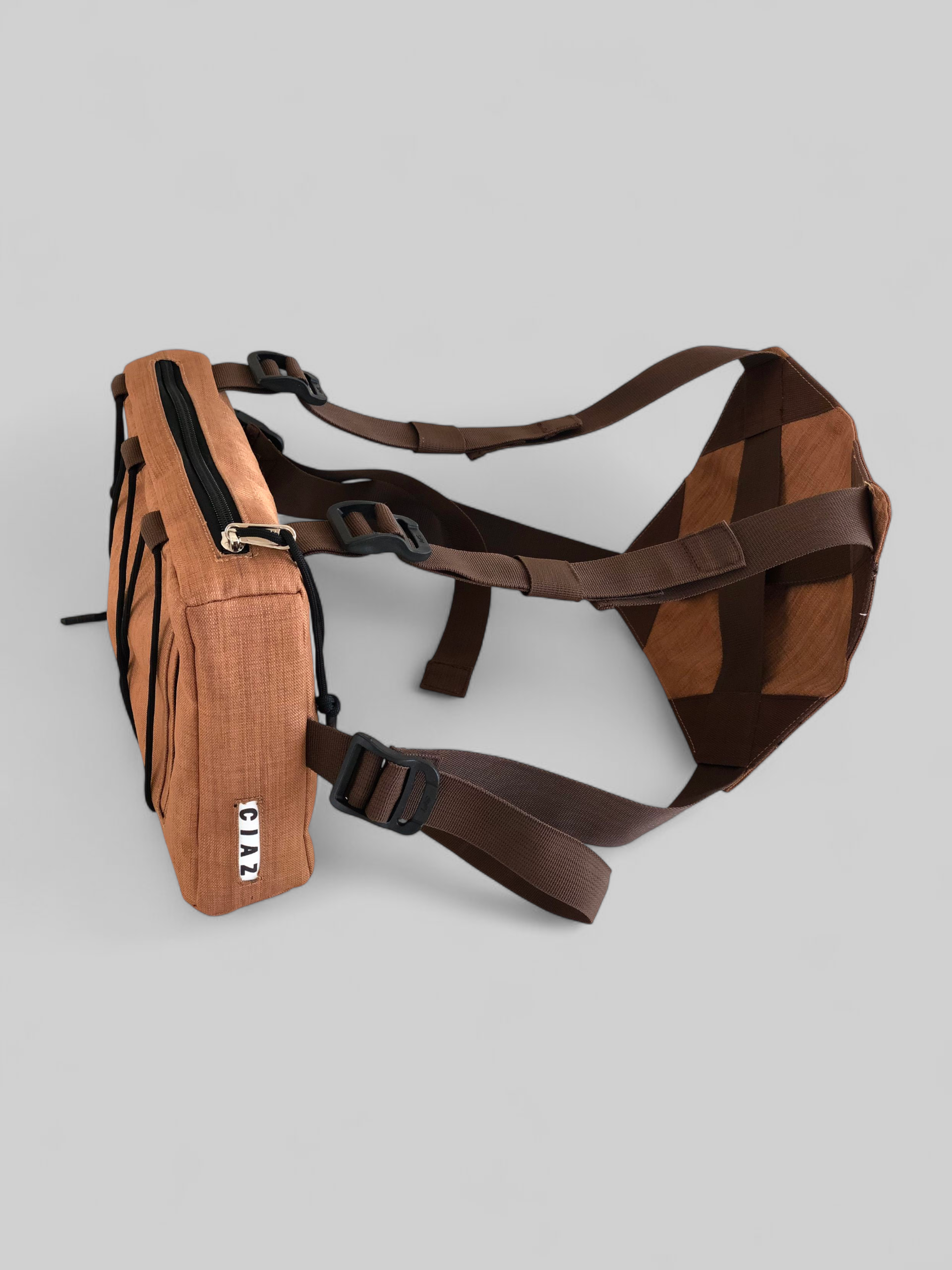 Women I751 Mocha Chest Pack