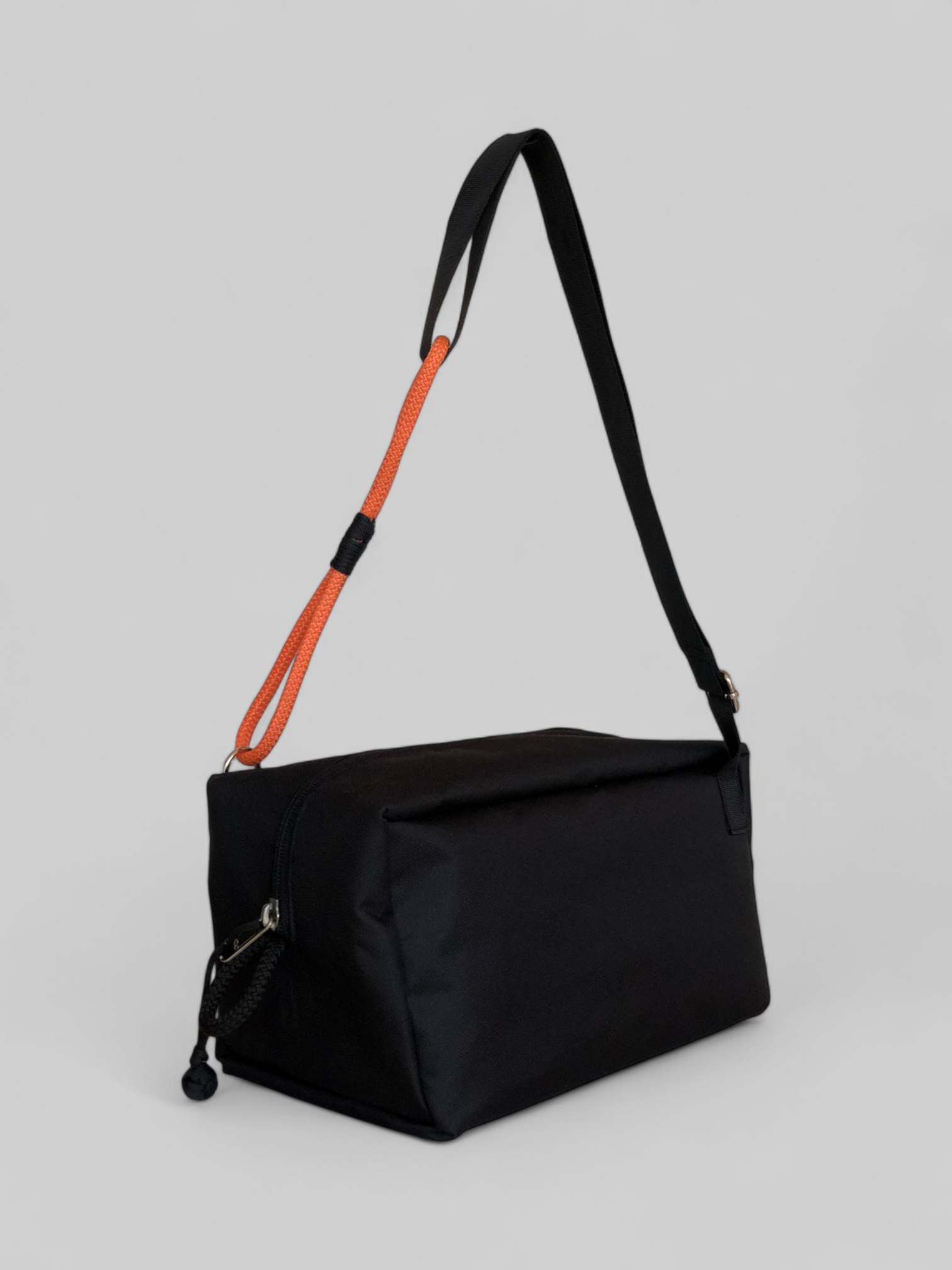 Women C396 Carbon Boxy Crossbody